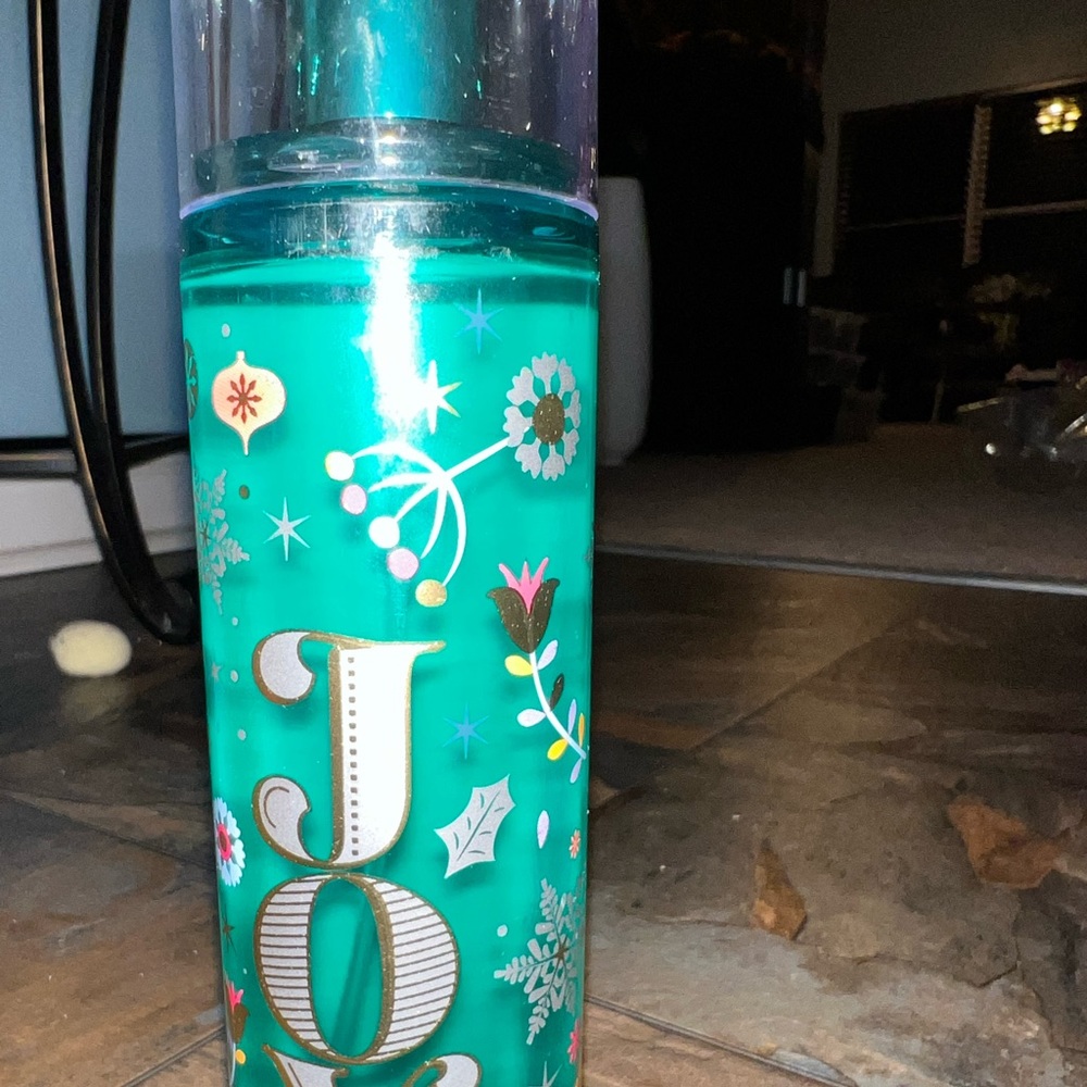 3/$30 NWT Bath And Body Works Joy (sugared snickerdoodle) body mist